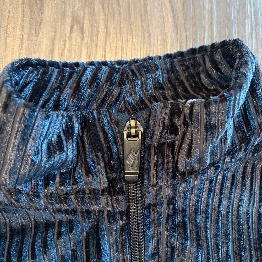 Nike Girls Ribbed Zip-Up Jacket in Black - Size 4 - Picture 5 of 9